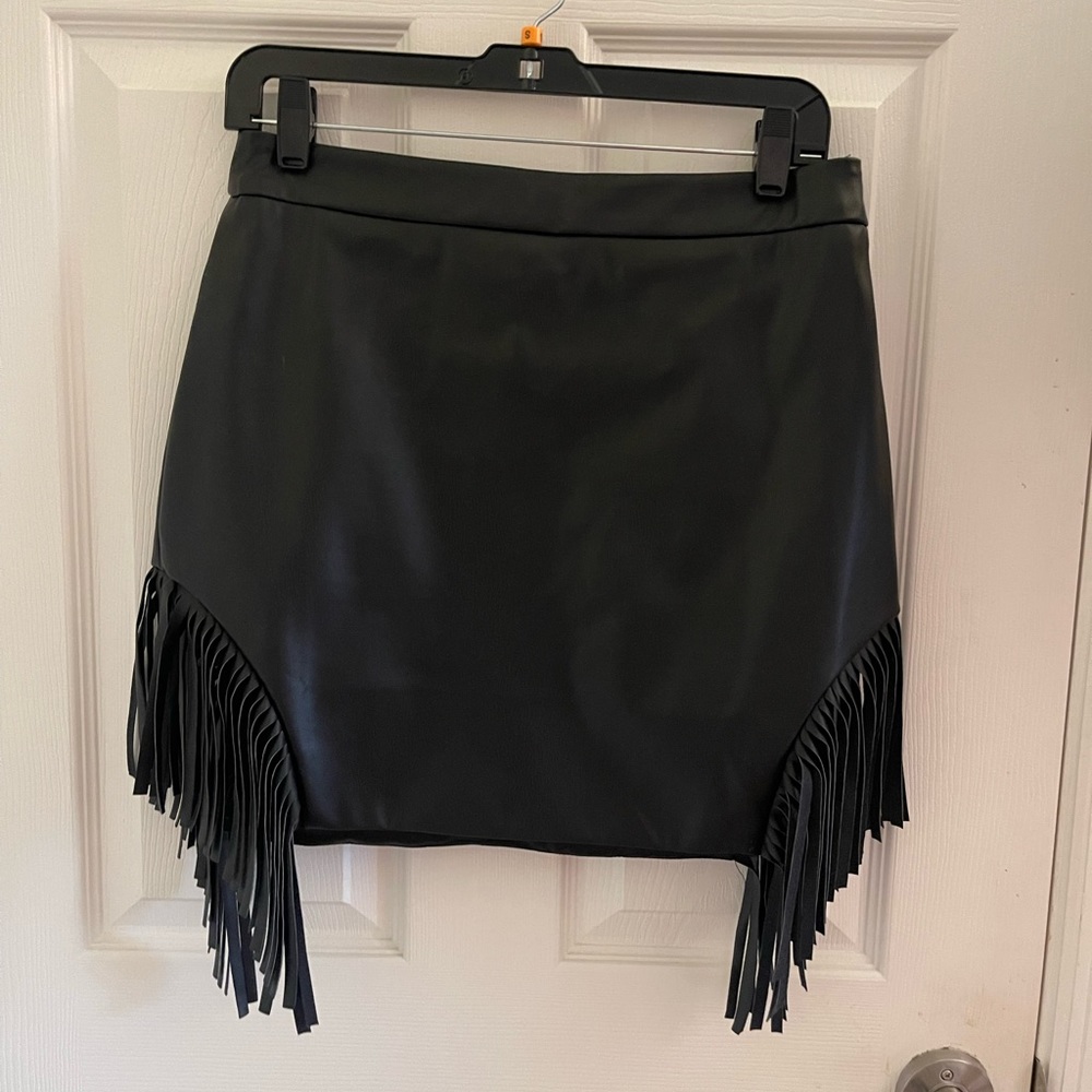 Kittenish Skirt